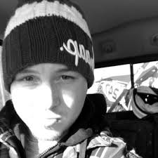 Teag Klyn (@teagMklyn)