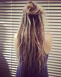 Thin Blonde Dreads Gypsyandhercowboy Dread Hairstyles Thin Dreads Dreadlocks Girl