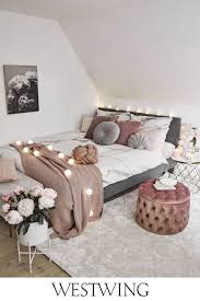 Il design interessante dei letti rende felici i bambini. Sogni D Oro In Una Camera Bellissima Decorazioni Camera Da Letto Ragazze Idee Arredamento Camera Da Letto Camera Da Letto Elegante