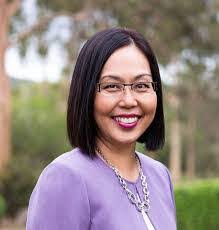 Deon Tyler's Instagram, Twitter & Facebook