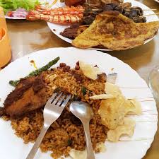 Sudah dengar jenis nasi goreng apa saja yang ada di asia? 20 Nasi Goreng Khas Nusantara 100 Indonesia