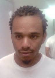 Lee Tate's Instagram, Twitter & Facebook