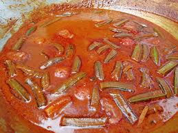 Kat sini ikan memang segar bugar, harga pun lebih kurang sama cam kat semenanjung. Resepi Kari Kepala Ikan Tanpa Santan Mamak Style Emarieys