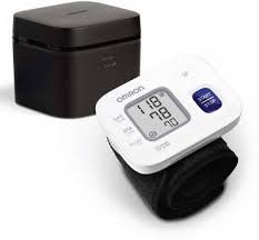 From upper arm to wrist type range of bp monitors & machines, we offer one of the best bp machine price in market. Omron Hem 6161 Fully Automatic Wrist Blood Bp Monitor White Online At Best Prices In India Shop Gadgetsnow