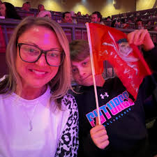 Misty Nichole (@misty.cunningham.9) • Facebook, Connect with friends