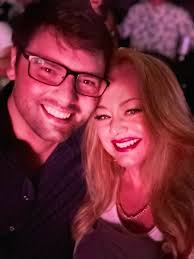 A friendship that lasts a lifetime! 💙 The picture was snapped by the  daughter of the guy in the blue shirt. It turns out that the shorter  gentleman is slowly losing his