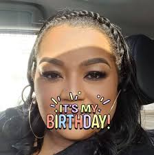 Saying goodbye to bus buddies before their trip home