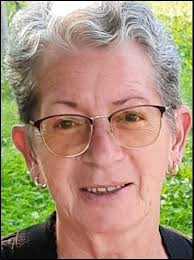 IN MEMORIAM: Enisa Begić, vijećnica u Općinskom vijeću Kakanj u mandatu  2004-2008. godina, vrijedna društvena aktivistkinja i borac za opću  dobrobit Kaknja i šire društvene zajednice. S dubokim pijetetom, Načelnik  Općine Kakanj