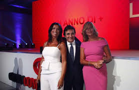 Ma che avete fatto a salvini?, sconcerto in studio per la nasc. Le Bimbe Di Myrta Merlino Photos Facebook