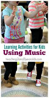 Tell one of the students a word and ask him/her to draw a picture of it on the board. Circle Time Songs Preschool Circle Time Teaching Toddlers Circle Time Songs