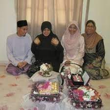 Maybe you would like to learn more about one of these? Biodata Ustaz Wadi Anuar Rasong