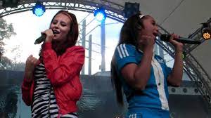 Dabei reist er einen vorhang ab und zerschmettert zwei stühle. Das Haus Anubis Summernights Der Schatz Von Anubis Youtube