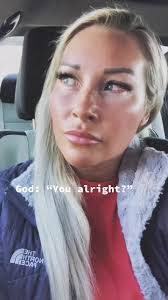 Amanda Choi's Instagram, Twitter & Facebook