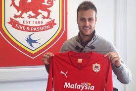 Un jugador de sangre caliente que es un tr. Juan Cala Completes Move To Cardiff City From Sevilla In Time For South Wales Derby Wales Online