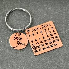 Personalised Engraved Calendar Keychain Rose Gold In 2020 Diy Gifts For Boyfriend Boyfriend Gifts Calendar Keychain