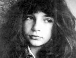 Rare black and white images of a young Kate Bush show she was always going  to be a star