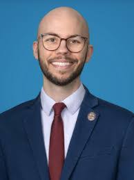 Chad Steen's Instagram, Twitter & Facebook