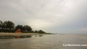 See full list on maisinggah.com Pantai Bagan Lalang Seafood Terbaik Penginapan Superb