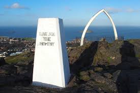 The french expression j'en peux plus despairs that you've had enough: Comment Vivre En Ecosse M A Aidee A Progresser En Anglais