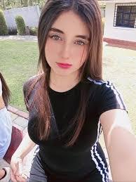 Samantha Koller's Instagram, Twitter & Facebook