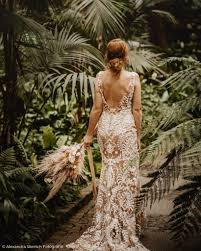 Maybe you would like to learn more about one of these? Nachhaltige Brautmode The Eco Wedding