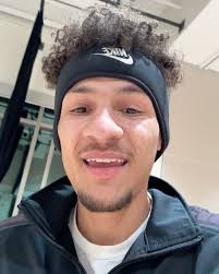 Roller Skate Classes coming soon to Cincinnati,, OH!!! Comment “skate” to  get more information when it’s released 🛼🛼, Adult Beginner, Int & Adv,  Kids Learn to Skate, and more! , Let’s level up !!