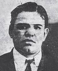 Pilot who left in one plane, but came back in another. Story of Bruce Carr. 