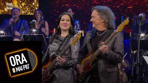 Bruno red canzian (born 30 november 1951 in quinto di treviso, italy) is a songwriter, lead vocalist and bassist of the italian band pooh. Jessica Morlacchi E Red Canzian Cantano Chi Fermera La Musica Ora O Mai Piu 19 01 2019 Chords Chordify