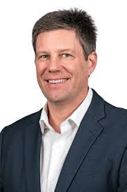 Todd Baker's Instagram, Twitter & Facebook