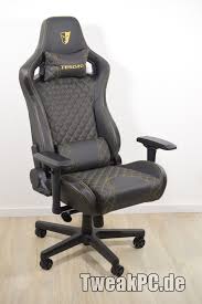 Während die gaming stühle achillis und asus rog leuchten und das spiel bald automatisch unterbrechen sollen, wenn man vom. Tesoro Zone X F750 Gaming Chair Im Test