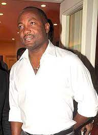 Lara resmi twitter hesabı | lara official twitter account. Brian Lara Wikipedia