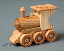 Voiture En Bois Enfants Jouet Voiture Land Rover Jouet Etsy Wooden Toy Cars Wooden Toys Plans Wooden Car