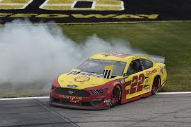 For faster navigation, this iframe is preloading the wikiwand page for 2014 nascar sprint cup series. Kansas Nascar Logano Secures Championship Race Spot With Victory