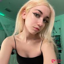 Iluvmeww free private porn picture post