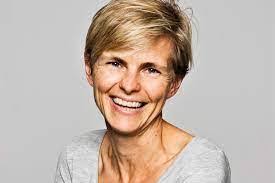 Elizabeth Balin's Instagram, Twitter & Facebook