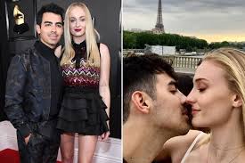 Sophie turner daily ›› софи тернер. Joe Jonas Und Sophie Turner Willkommen Erstes Kind Zusammen Aktuelle Boulevard Nachrichten Und Fotogalerien Zu Stars Sternchen