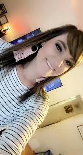 These light weight woodwn earrings are everything🏈🏀⚾️🥎⚽️ ❤Add a bead  cluster to match your ream color