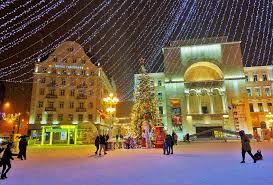 În timisoara au fost aprinse 731 de lămpi electrice, o premieră în europa, lucru care a transformat orașul de pe bega în primul oraș iluminat electric din europa. Timisoara
