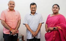 In 1995, she received the rajiv gandhi khel ratna, india's highest sporting honour, and in 1999, the civilian padma shri award. Andhra Pradesh Governor Congratulates Karnam Malleswari The Hindu