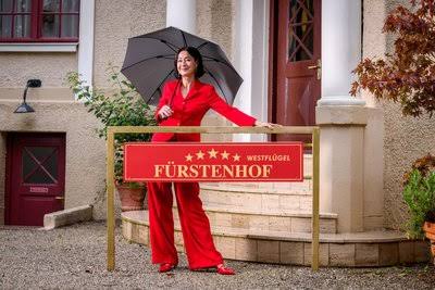 Schock bei "Sturm der Liebe": Gefürchtete Serienfigur kehrt überraschend an  den Fürstenhof zurück