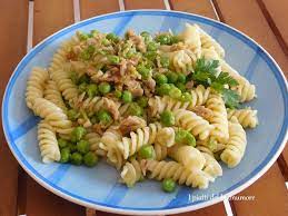 Se invece gradite la pasta. Pasta Tonno E Piselli Velocissima I Piatti Del Buonumore