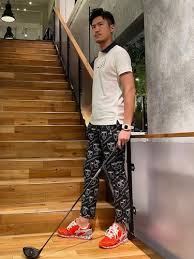 Jun 28, 2021 · 鷲見玲奈が自身のinstagramを更新したフリーアナウンサーの鷲見玲奈が6月28日に自身のinstagramを更新。美脚あらわなミニスカゴルフウェア姿を公開. ãƒ¡ãƒ³ã‚º 2021å¹´æœ€æ–°ç‰ˆ ãŠã™ã™ã‚ã®ã‚´ãƒ«ãƒ•ã‚¦ã‚§ã‚¢14é¸