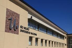 La universidad tecnológica nacional (utn) es una universidad pública nacional de argentina, como una continuación de la universidad obrera nacional. La Universidad Nacional De Rio Negro Tuvo Un Fuerte Aumento De Sumatricula De Inscriptos Aptus Noticias De Educacion Cultura Arte Formacion Y Capacitacion