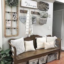 Jan 04, 2021 · much like the kitchen, the living room is the heart of the home.it's where you enjoy family movie nights, unwind with a good book, or even help your kids tackle their homework assignments.since it. 560 Rustic Wall Decor Ideas Decor Rustic House Rustic Wall Decor