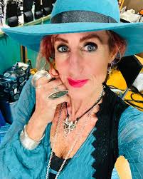 When customers look at my rings...