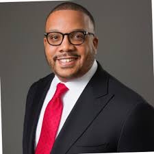 Wells Fargo is officially open in West Nashville!