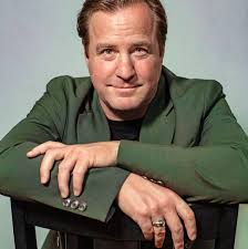 Martial arts in the Highlander series, eastern and western styles