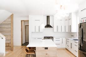 Trend study horizontal grain cabinets make kitchen designs modern. Two Toned Modern Kitchen Alpine Cabinetry Alpine Cabinetry