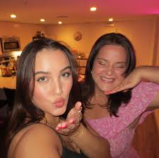 Maggie Wahlert (@maggiewahlert) • Instagram photos and videos