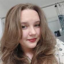 Emma Decker (emmanicoledek)